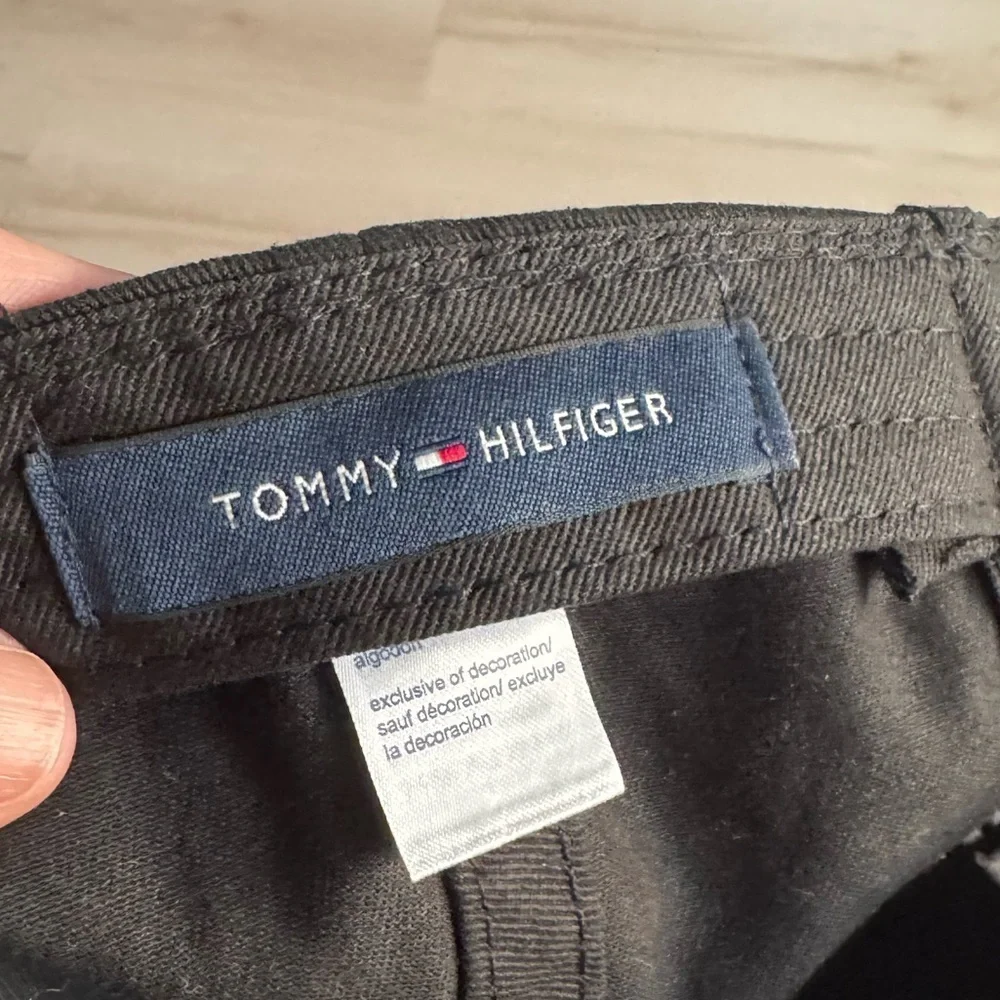 Tommy Hilfiger cap